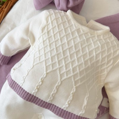 Saída de Maternidade Luiza - Off  White e Lilás